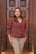 Cross Over Waist Elastrian Blouse - Image 4