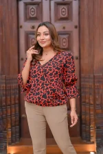 Cross Over Waist Elastrian Blouse - Image 3