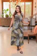 Marigold Sleeve Less Maxi Dress Green - Image 4