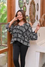 Pleated Batwing Sleeve Peplum Blouse - Image 4